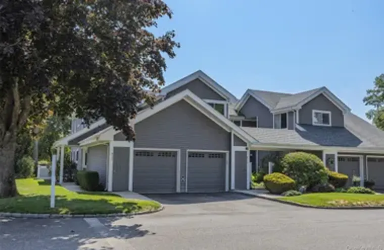 416 LINDSAY LN, BROOKHAVEN, NY, 11955, Brookhaven, NY 11955
