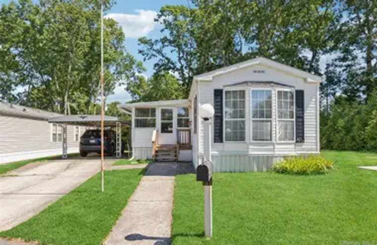 1661 OLD COUNTRY RD 254, RIVERHEAD, NY, ..., Riverhead, NY 11901