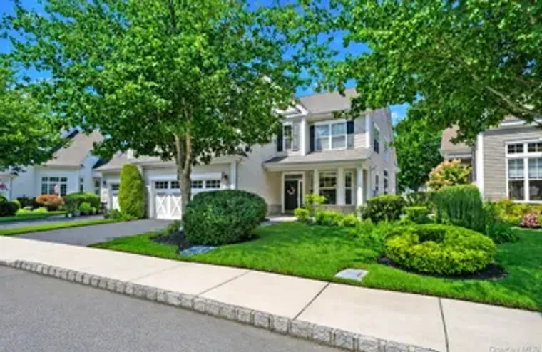 140 CHOPIN PL, BROOKHAVEN, NY, 11941, Brookhaven, NY 11941