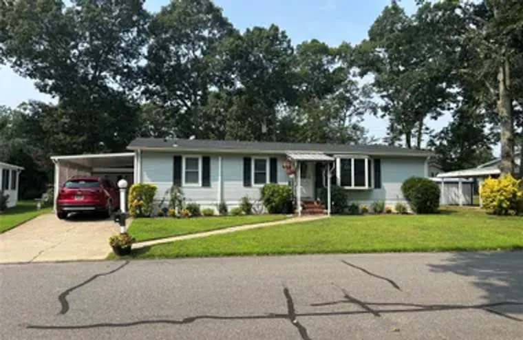 1661 OLD COUNTRY RD 454, RIVERHEAD, NY, ..., Riverhead, NY 11901