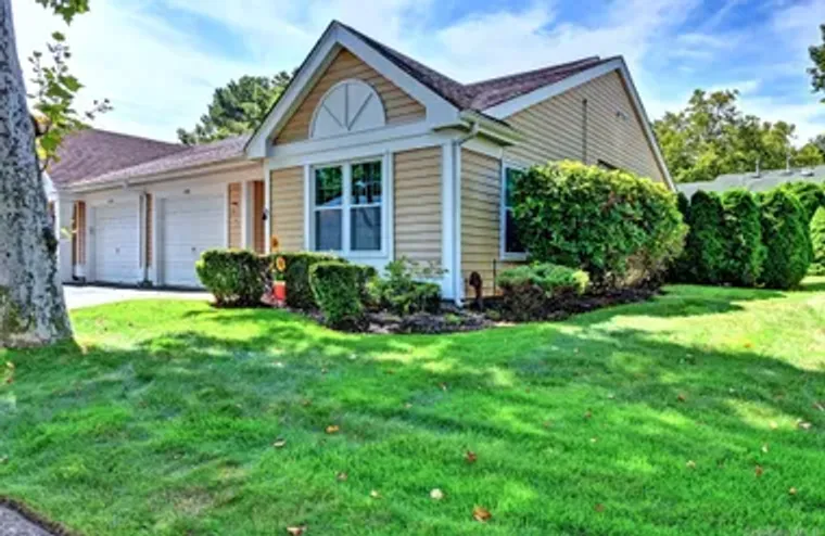 272 GLEN DR, BROOKHAVEN, NY, 11961, Brookhaven, NY 11961