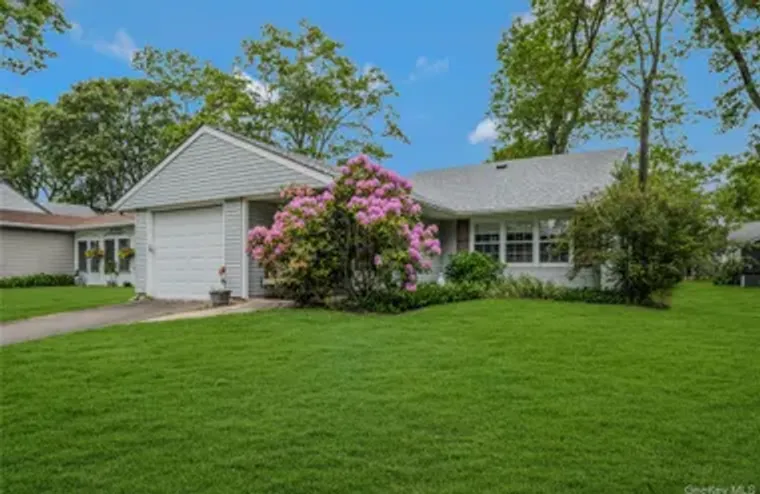 151 LAURANCE LN, RIDGE, NY, 11961, Ridge, NY 11961