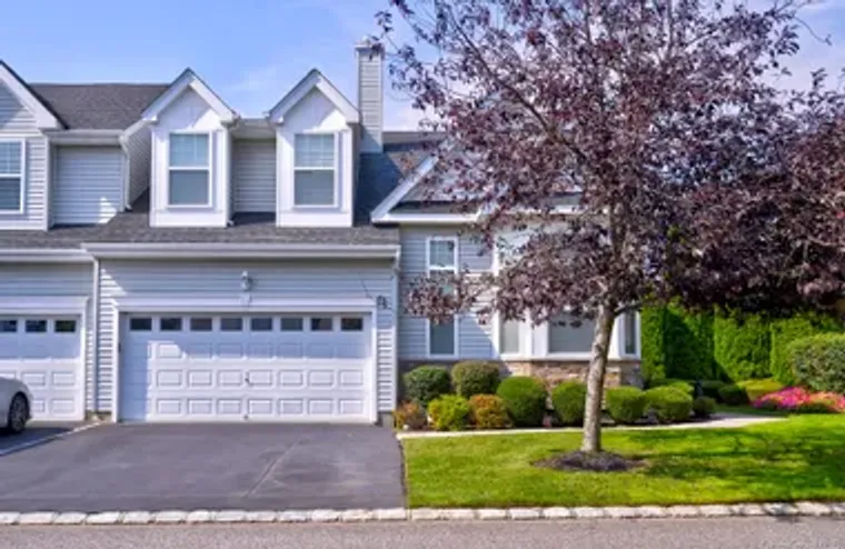 60 PACIFIC DUNES CT, MEDFORD, NY, 11763, Medford, NY 11763