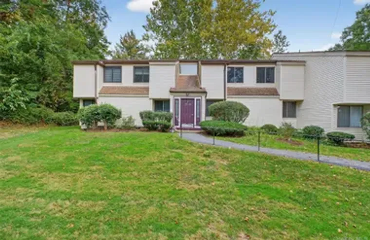 45 JEFFERSON OVAL D, YORKTOWN HEIGHTS, N..., Yorktown Heights, NY 10598