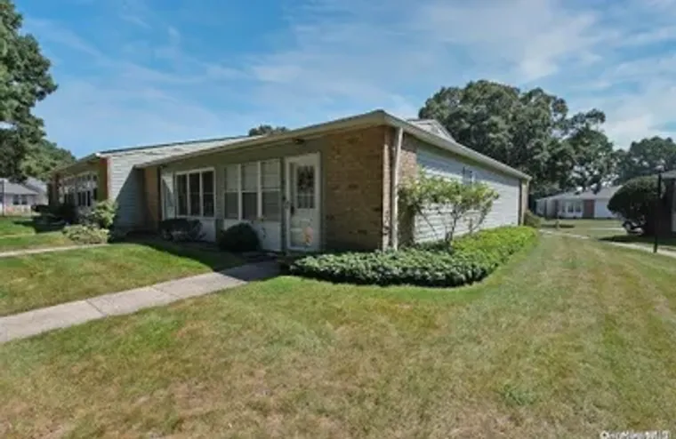 419 WEYMOUTH CT UNIT F F, RIDGE, NY, 119..., Ridge, NY 11961