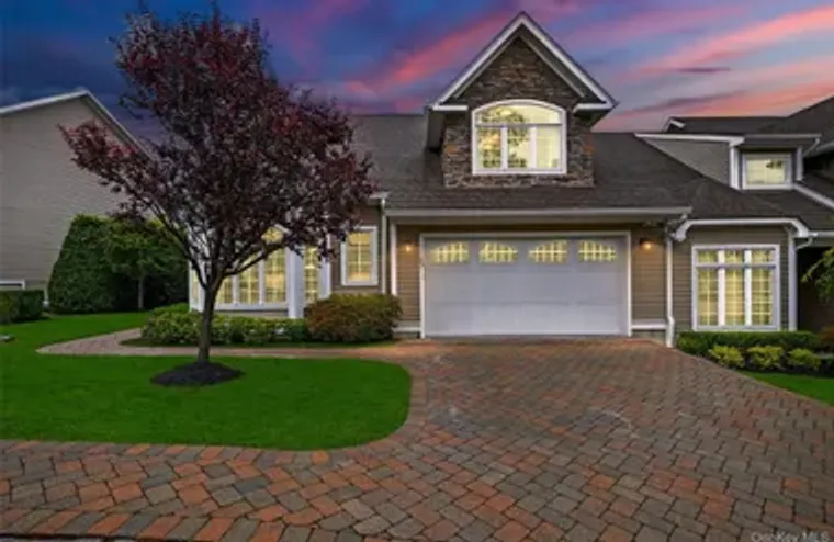 29 MICHAEL ROBERTS CT, PEARL RIVER, NY, ..., Pearl River, NY 10965