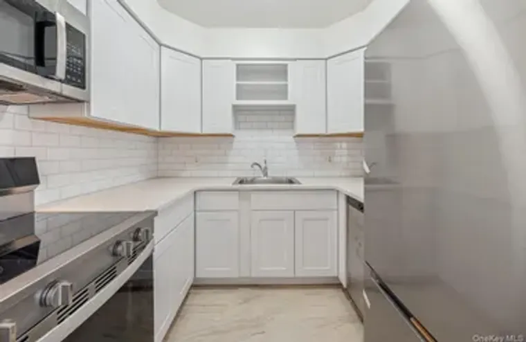 15 ESSEX PL 15K, YORKTOWN, NY, 10598, Yorktown, NY 10598