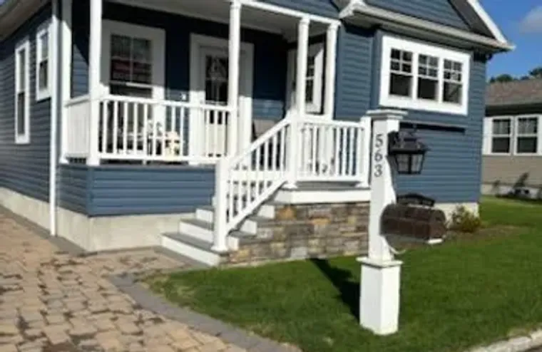 1661 OLD COUNTRY RD UNIT 563, RIVERHEAD,..., Riverhead, NY 11901