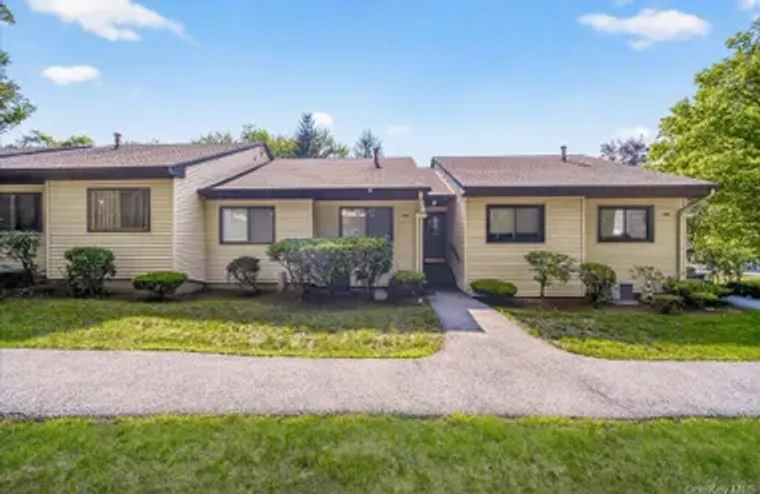 129C COLUMBIA CT, YORKTOWN HEIGHTS, NY, ..., Yorktown Heights, NY 10598