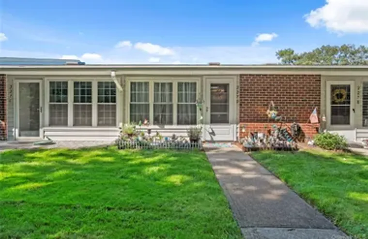 227 BLACKPOOL CT D, RIDGE, NY, 11961, Ridge, NY 11961