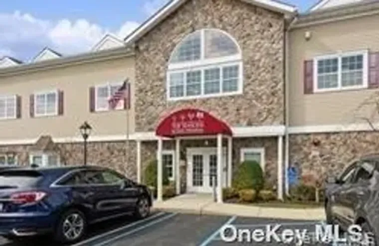 133 SPRING DR # 133, EAST MEADOW, NY, 11..., East Meadow, NY 11554