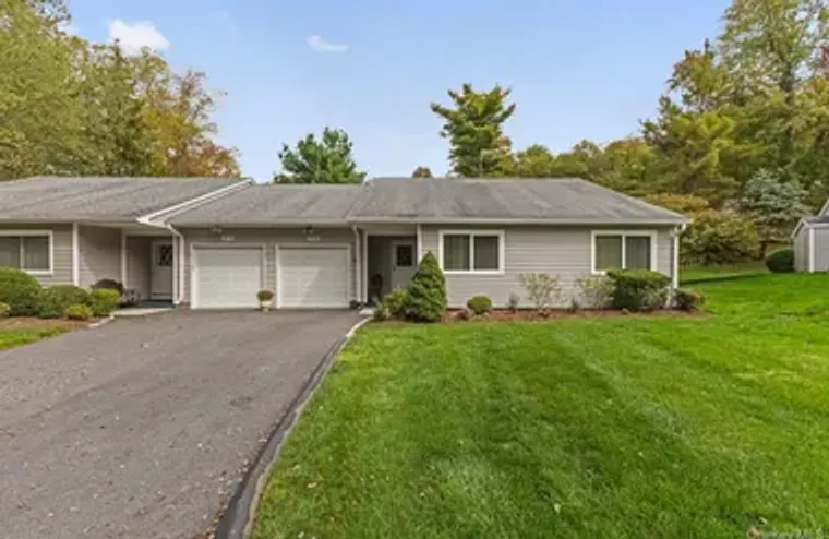 141 FLINTLOCK WAY B, YORKTOWN HEIGHTS, N..., Yorktown Heights, NY 10598