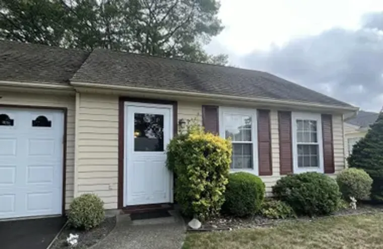 323 BROWNFIELD DR, RIDGE, NY, 11961, Ridge, NY 11961