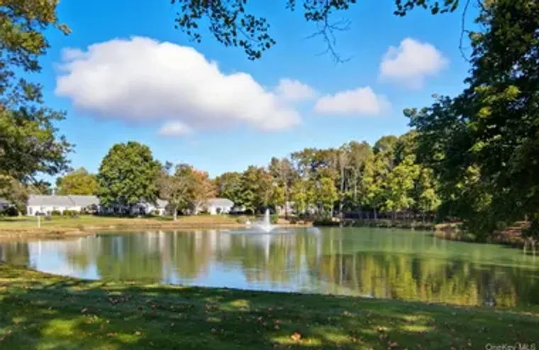 607 CABOT CT 607, SMITHTOWN, NY, 11780, Smithtown, NY 11780