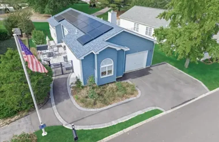 2 LIMETREE DR, MANORVILLE, NY, 11949, Manorville, NY 11949