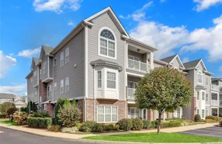 171 CLUBHOUSE CIR, MELVILLE, NY, 11747, Melville, NY 11747