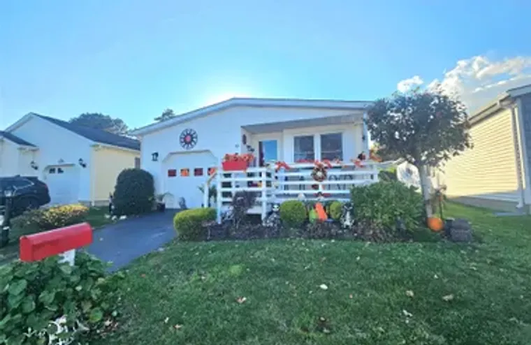 45 DOGWOOD LN, MANORVILLE, NY, 11949, Manorville, NY 11949