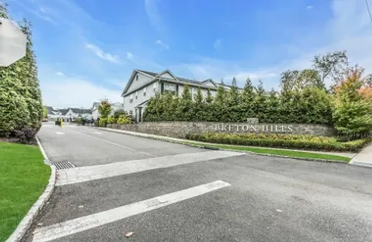 512 BRETON WAY, GLEN COVE, NY, 11542, Glen Cove, NY 11542