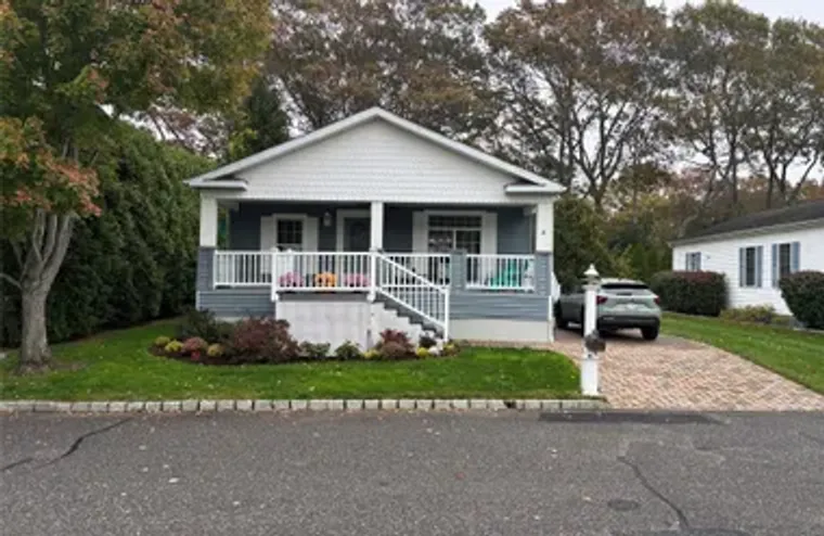 1661 OLD COUNTRY RD 506, RIVERHEAD, NY, ..., Riverhead, NY 11901