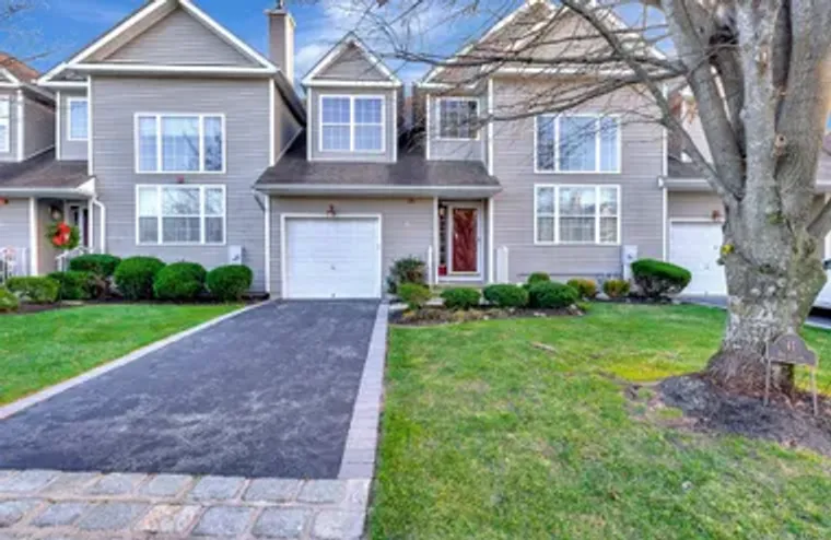 45 HALLEY LN, MILLER PLACE, NY, 11764, Miller Place, NY 11764