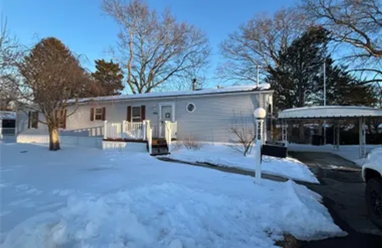 1661 OLD COUNTRY RD UNIT 280, RIVERHEAD,..., Riverhead, NY 11901