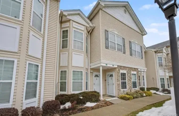 394 SPRING DR, HEMPSTEAD, NY, 11554, Hempstead, NY 11554