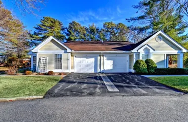 10 OAKDALE CT, RIDGE, NY, 11961, Ridge, NY 11961