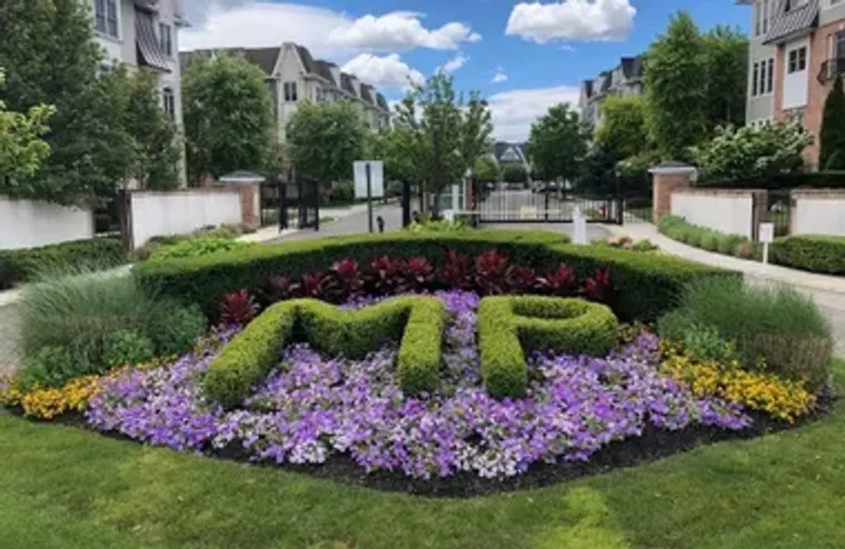 428 TROTTING LN # 428, WESTBURY, NY, 115..., Westbury, NY 11590