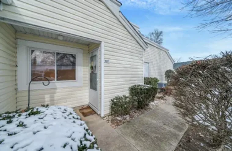 1107 CABOT CT N, SAINT JAMES, NY, 11780, Saint James, NY 11780