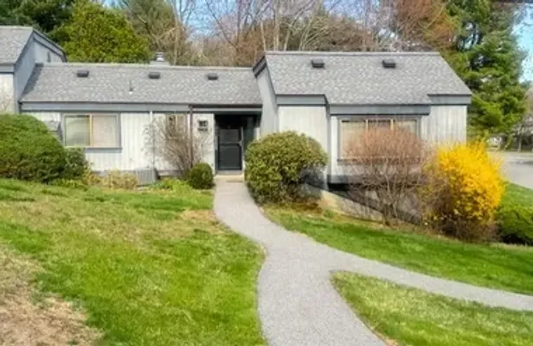 243 HERITAGE HILLS DR B, SOMERS, NY, 105..., Somers, NY 10589