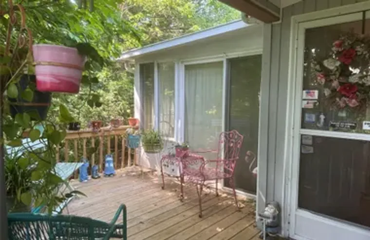 1661 OLD COUNTRY RD 275, RIVERHEAD, NY, ..., Riverhead, NY 11901