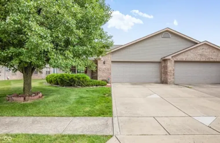 3831 OAK TRL, INDIANAPOLIS, IN, 46237, Indianapolis, IN 46237