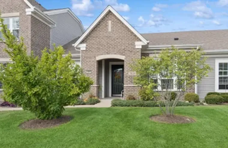 2604 AVONDALE CIR # 4492, NAPERVILLE, IL..., Naperville, IL 60564