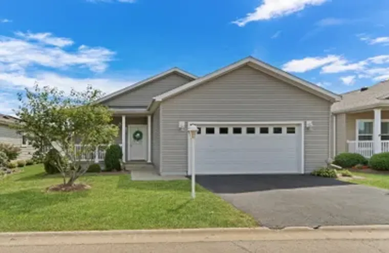 305 LEGACY CT, GRAYSLAKE, IL, 60030, Grayslake, IL 60030