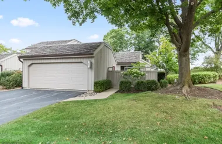 68 THORNHILL LN, LAKE BARRINGTON, IL, 60..., Lake Barrington, IL 60010