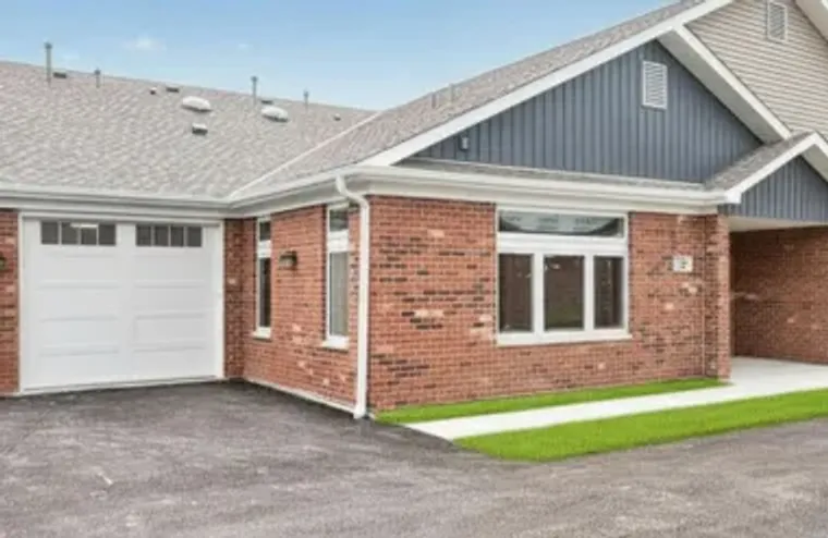 60 KLOE LN 60, SYCAMORE, IL, 60178, Sycamore, IL 60178