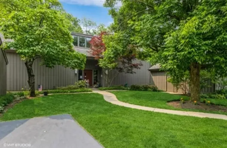 729 OLD BARN RD C, LAKE BARRINGTON, IL, ..., Lake Barrington, IL 60010