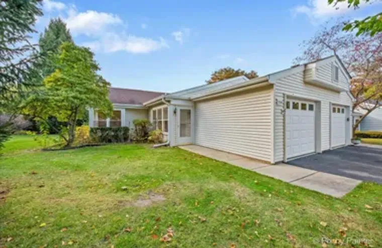 7108 GRANADA LN # 280, FOX LAKE, IL, 600..., Fox Lake, IL 60020