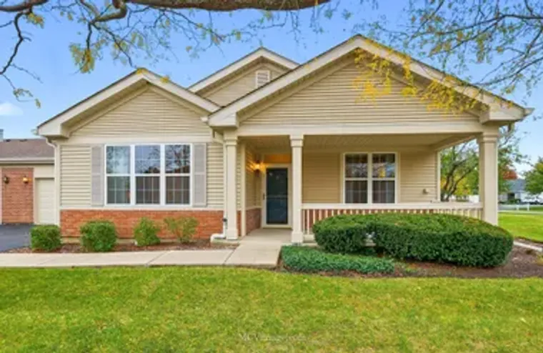 21525 LAKE SAINT CLAIR DR, CREST HILL, I..., Crest Hill, IL 60403