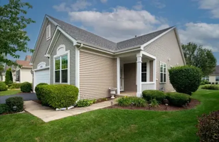 16163 SENECA LAKE CIR, CREST HILL, IL, 6..., Crest Hill, IL 60403