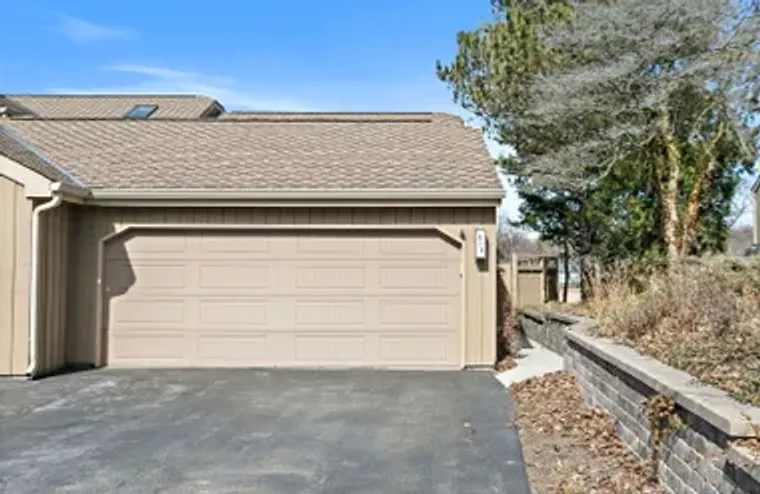 814 OAK HILL RD, LAKE BARRINGTON, IL, 60..., Lake Barrington, IL 60010