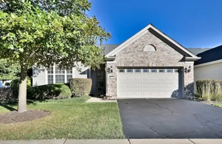 2832 BEACON POINT CIR, ELGIN, IL, 60124, Elgin, IL 60124