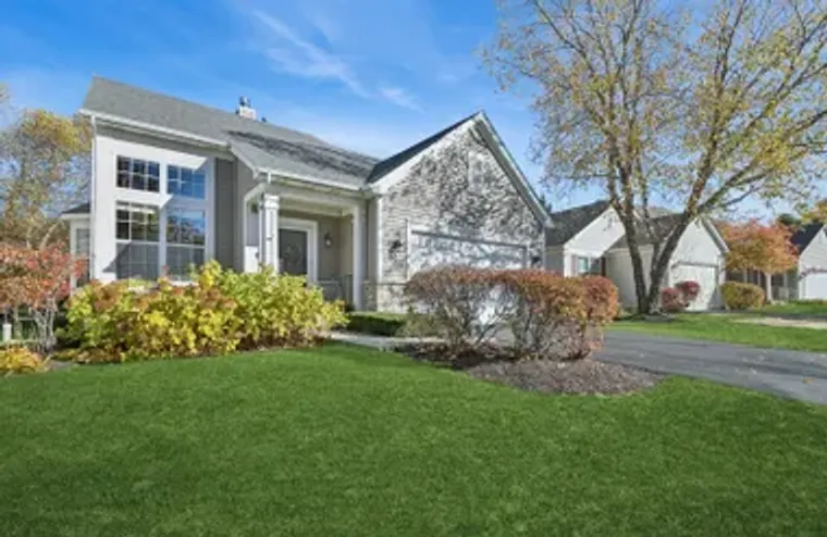 2325 CARILLON DR, GRAYSLAKE, IL, 60030, Grayslake, IL 60030