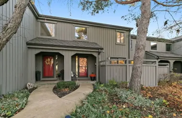 190 SHORELINE RD, LAKE BARRINGTON, IL, 6..., Lake Barrington, IL 60010