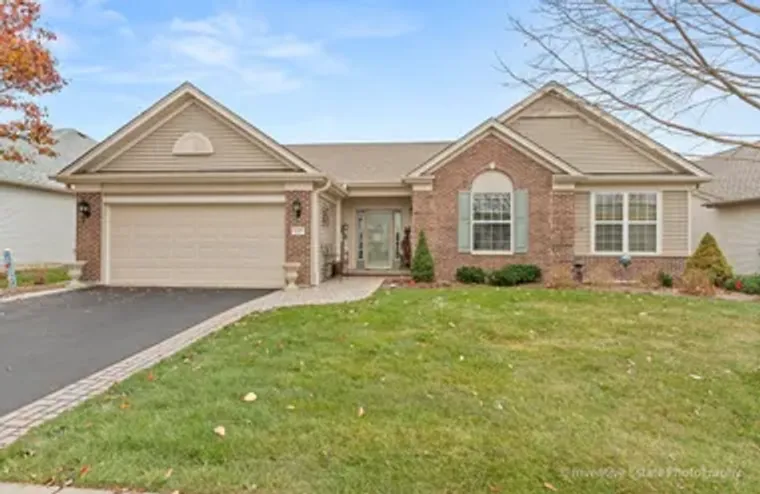 647 TUSCAN VW, ELGIN, IL, 60124, Elgin, IL 60124