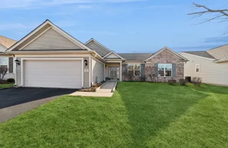 2545 EDGEWATER DR, ELGIN, IL, 60124, Elgin, IL 60124