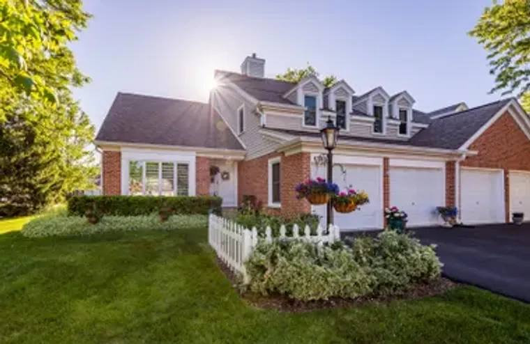 636 STIRLING LN K, PROSPECT HEIGHTS, IL,..., Prospect Heights, IL 60070