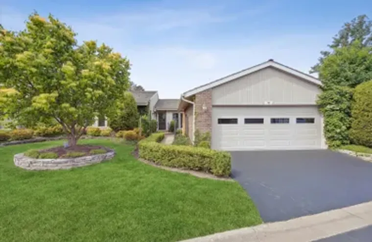 98 BRIARWOOD CIR, OAK BROOK, IL, 60523, Oak Brook, IL 60523