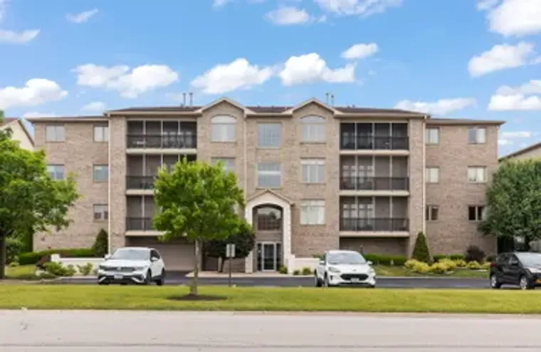 18610 PINE LAKE DR 2D, TINLEY PARK, IL, ..., Tinley Park, IL 60477
