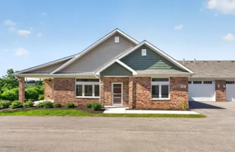 11 BRIDEN LN 11, SYCAMORE, IL, 60178, Sycamore, IL 60178